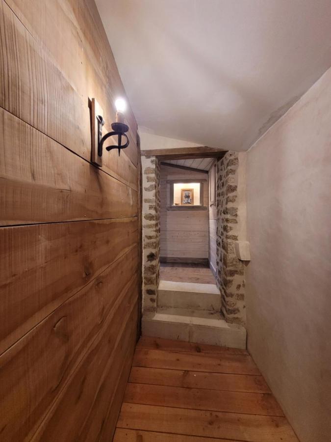 La Cressonniere Acomodação com café da manhã Parthenay Exterior foto